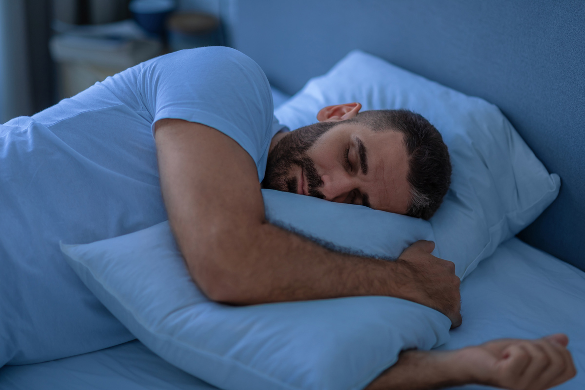beneficios de dormir para tu programa de entrenamiento