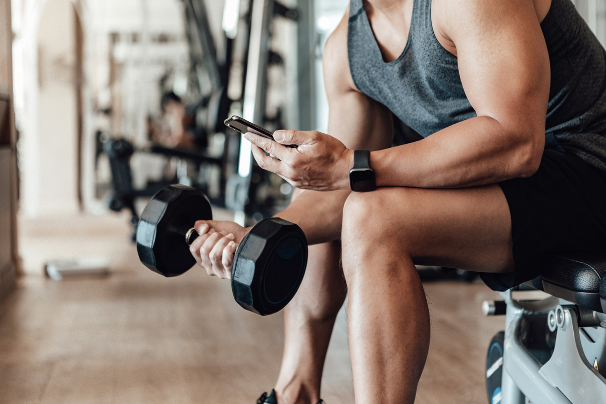 problemas por utilizar tu celular en el gimnasio